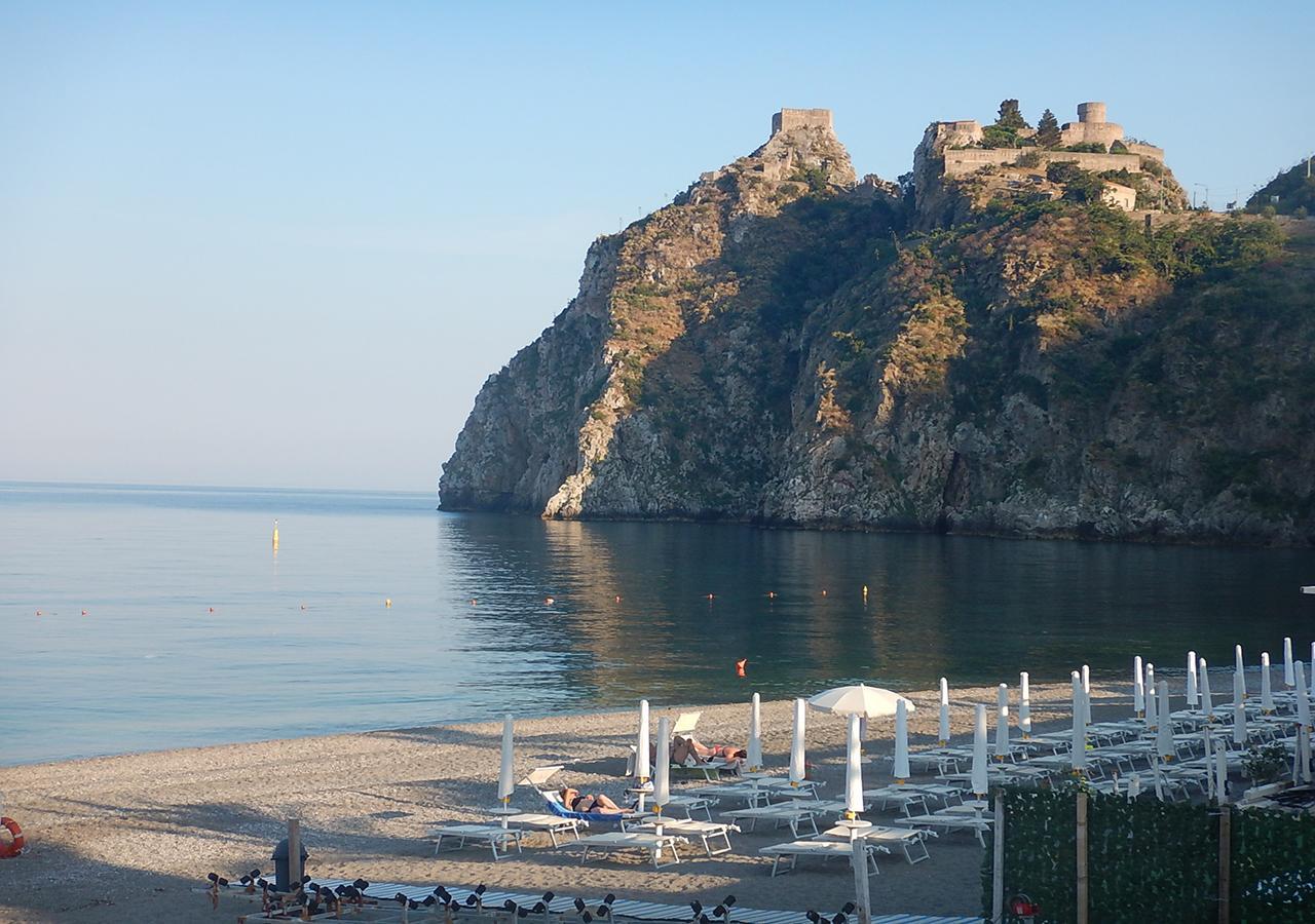 SantʼAlessio Siculo Casa Belvedere Riviera Taormina מראה חיצוני תמונה